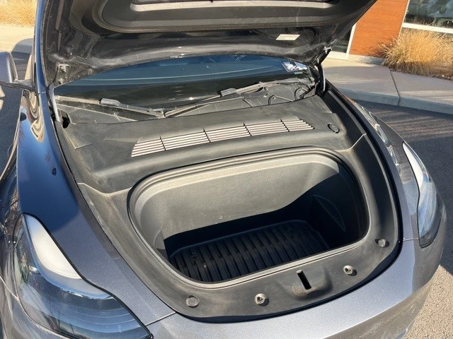 2022 Tesla Model Y - Image 20 of 21