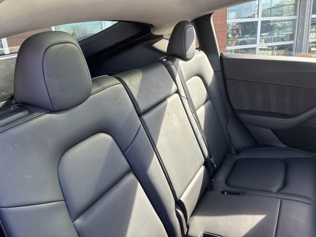 2022 Tesla Model Y - Image 20 of 21