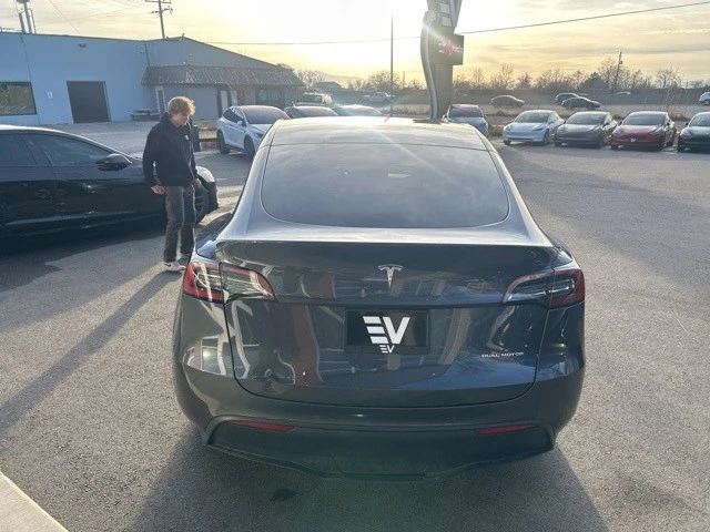 2022 Tesla Model Y - Image 7 of 21