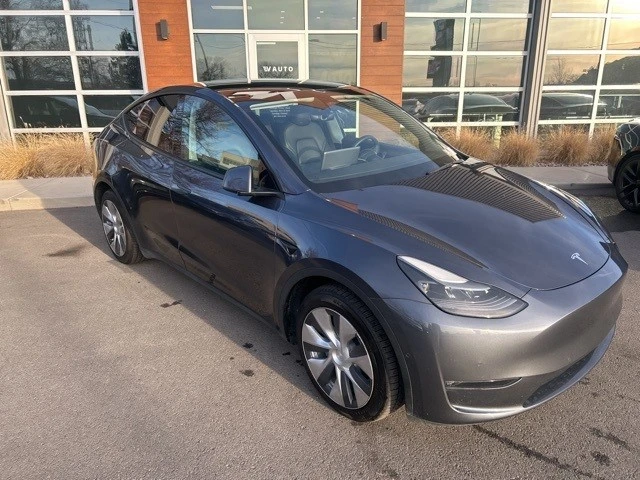 2022 Tesla Model Y - Image 2 of 21