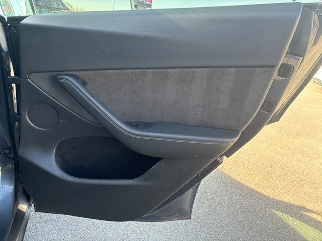 2022 Tesla Model Y - Image 21 of 21