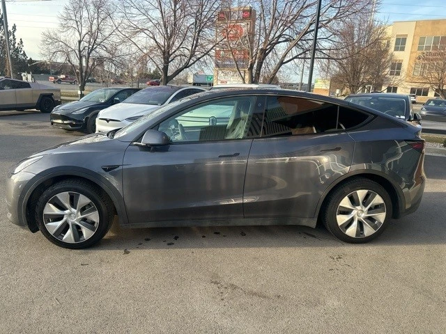 2022 Tesla Model Y - Image 5 of 21