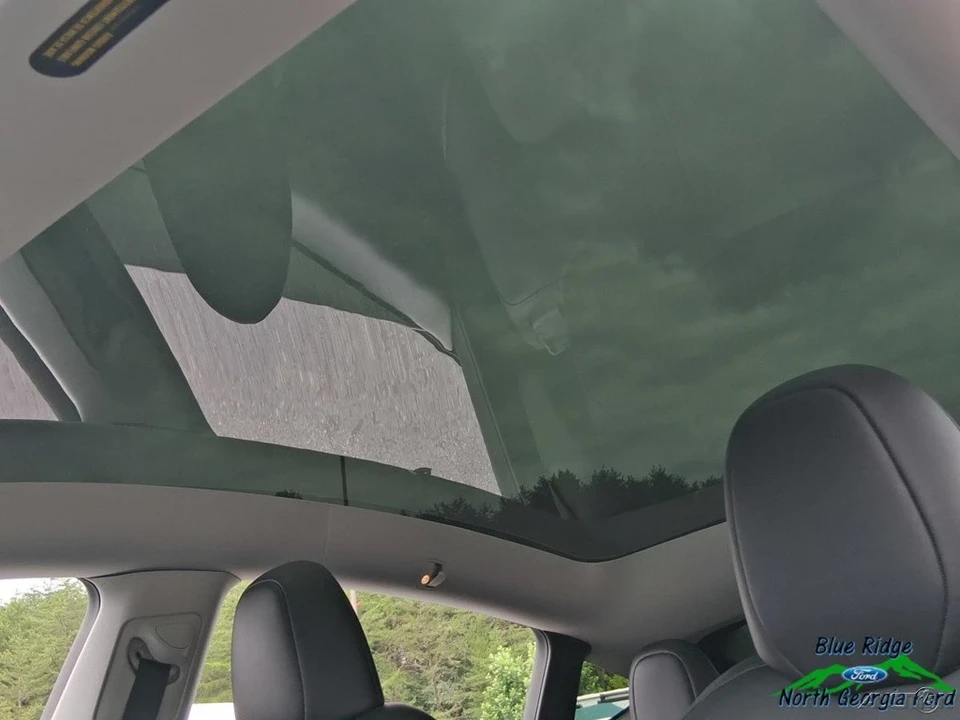 2022 Tesla Model Y - Image 8 of 21
