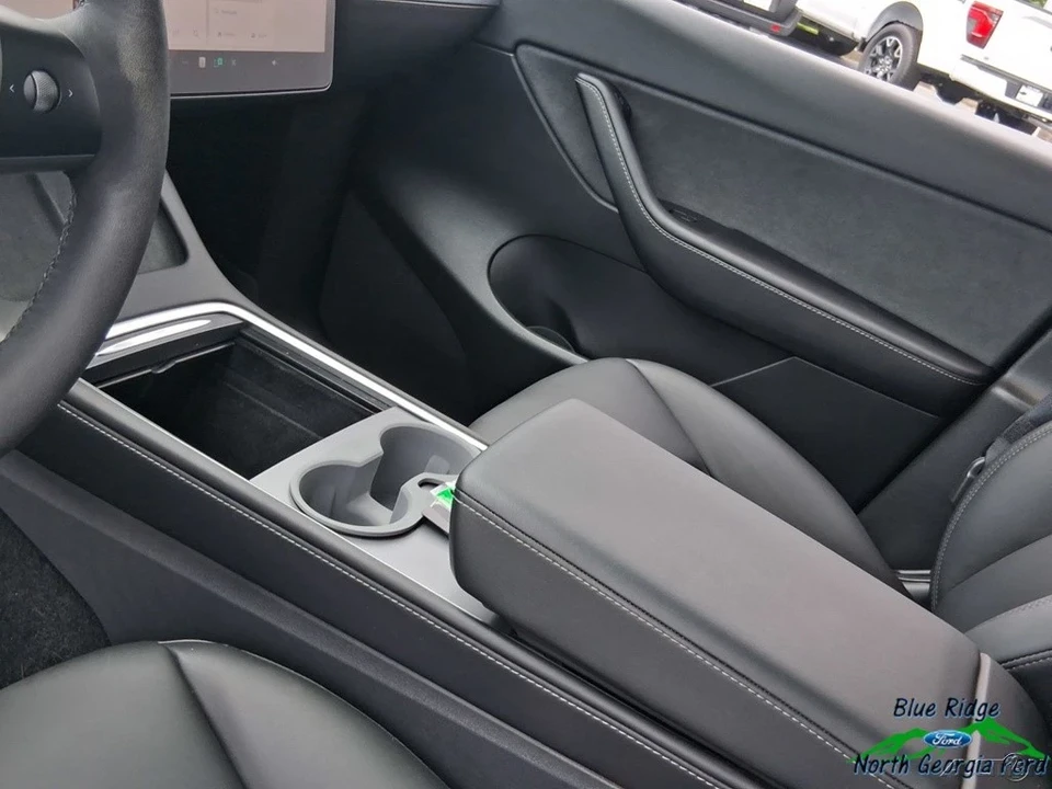 2022 Tesla Model Y - Image 19 of 21