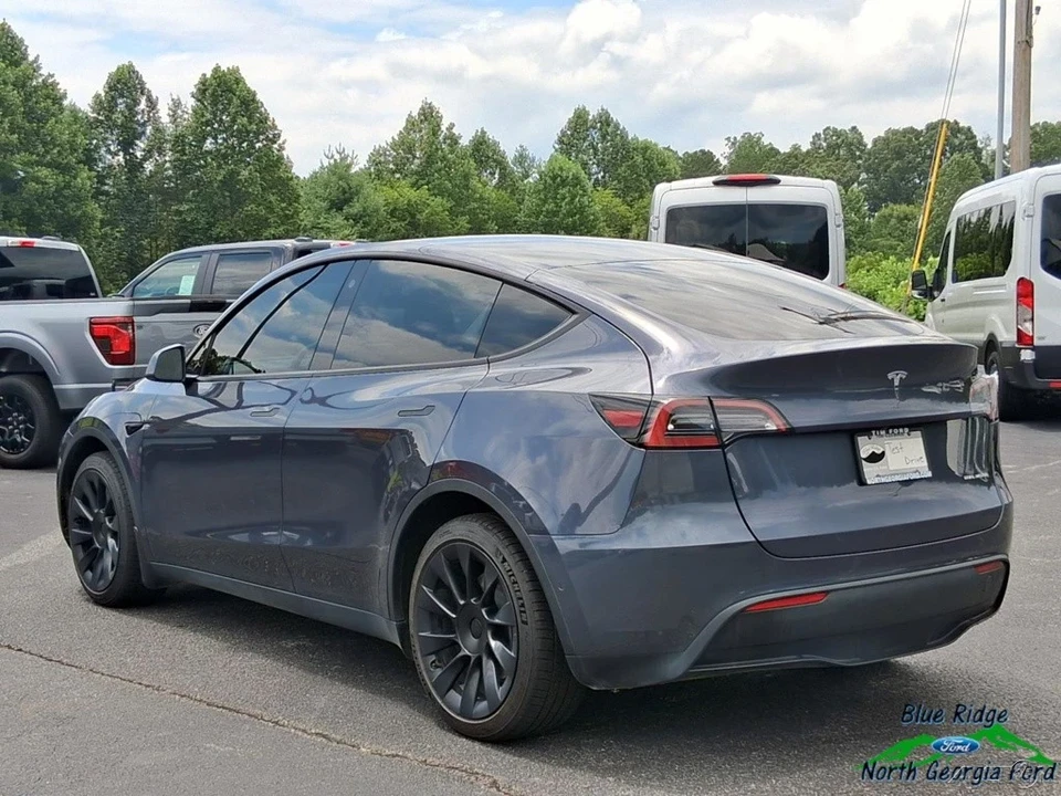 2022 Tesla Model Y - Image 2 of 21