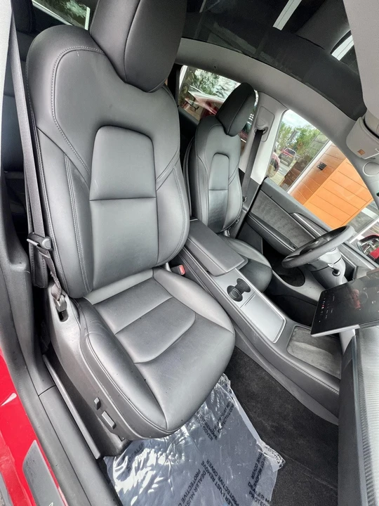 2022 Tesla Model Y - Image 12 of 16