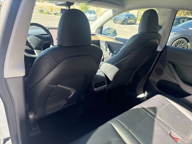 2022 Tesla Model Y - Image 16 of 21