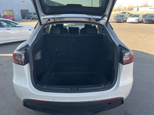 2022 Tesla Model Y - Image 15 of 21