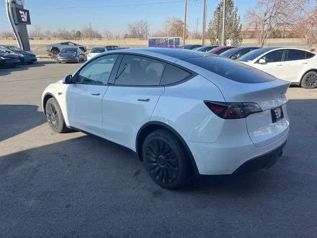 2022 Tesla Model Y - Image 4 of 21