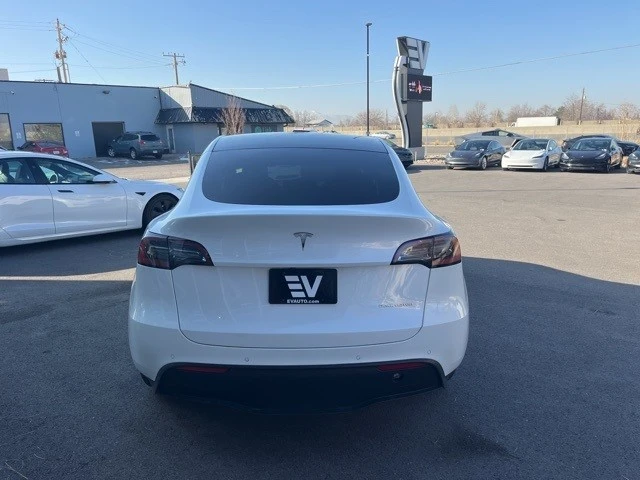 2022 Tesla Model Y - Image 5 of 21