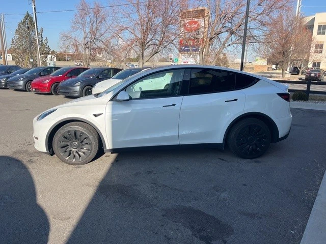 2022 Tesla Model Y - Image 3 of 21
