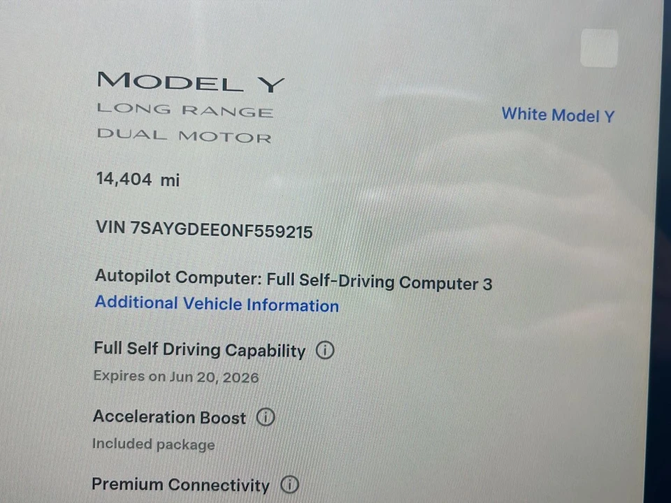2022 Tesla Model Y - Image 25 of 27