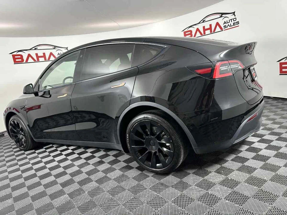2022 Tesla Model Y - Image 6 of 21