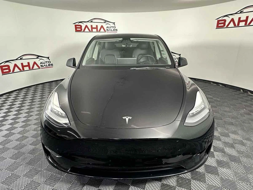 2022 Tesla Model Y - Image 13 of 21