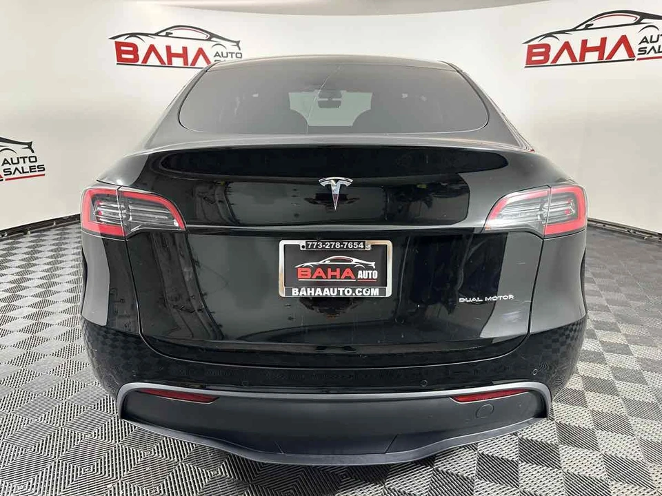 2022 Tesla Model Y - Image 7 of 21