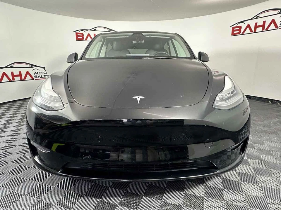 2022 Tesla Model Y - Image 14 of 21