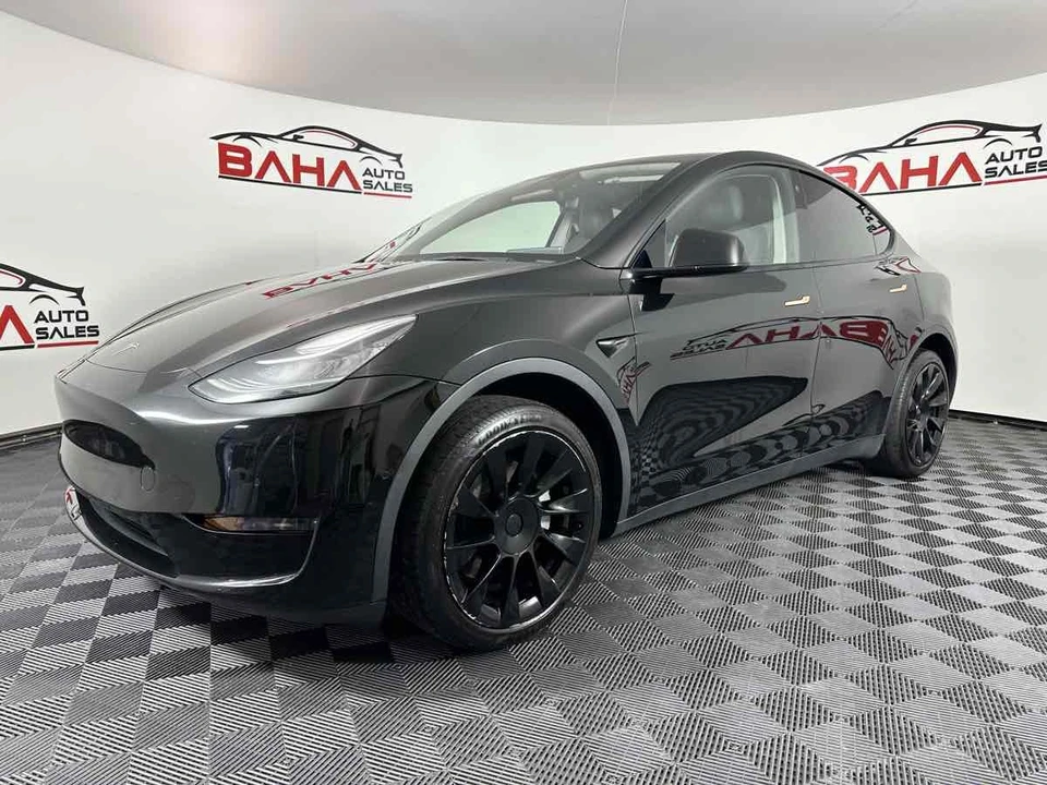 2022 Tesla Model Y - Image 2 of 21