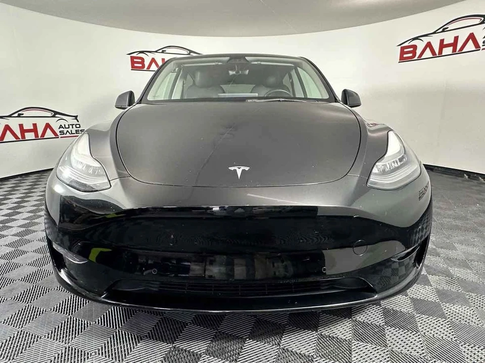 2022 Tesla Model Y - Image 14 of 21