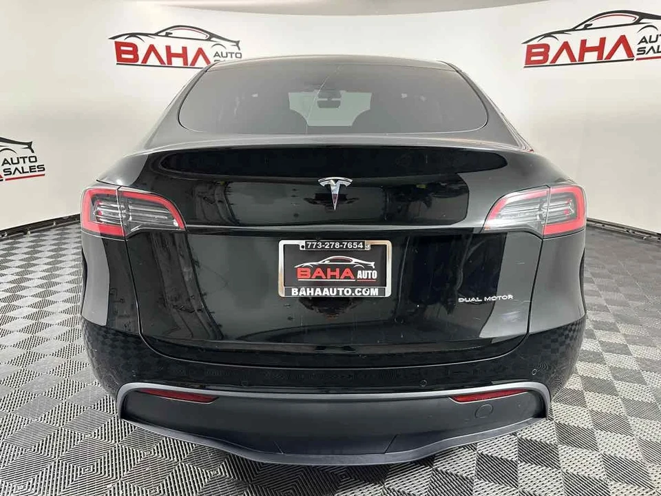 2022 Tesla Model Y - Image 7 of 21