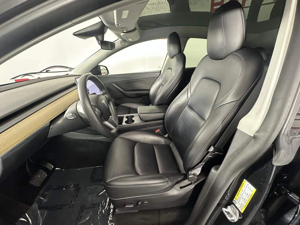 2022 Tesla Model Y - Image 15 of 21