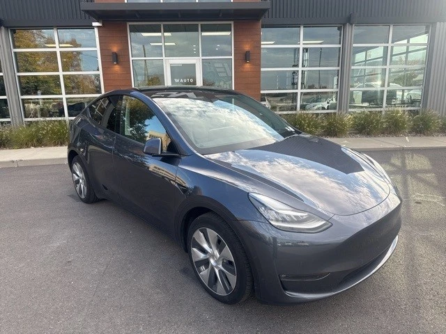2022 Tesla Model Y - Image 2 of 21