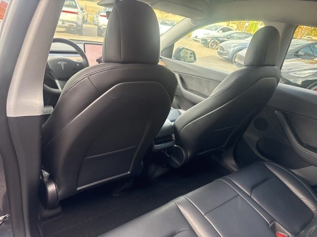 2022 Tesla Model Y - Image 17 of 21