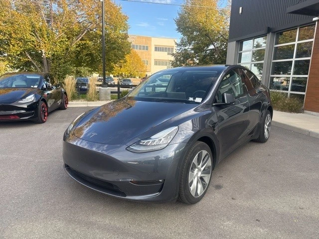 2022 Tesla Model Y - Image 4 of 21