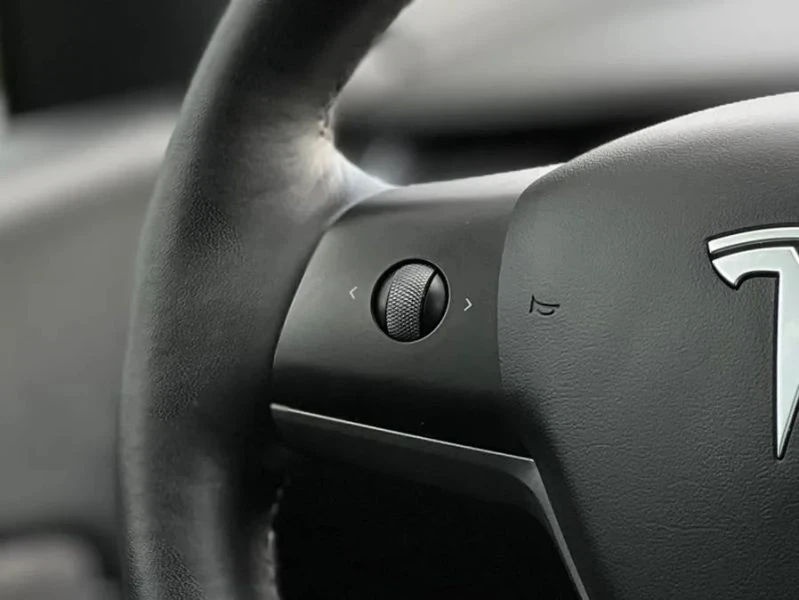 2022 Tesla Model Y - Image 12 of 12