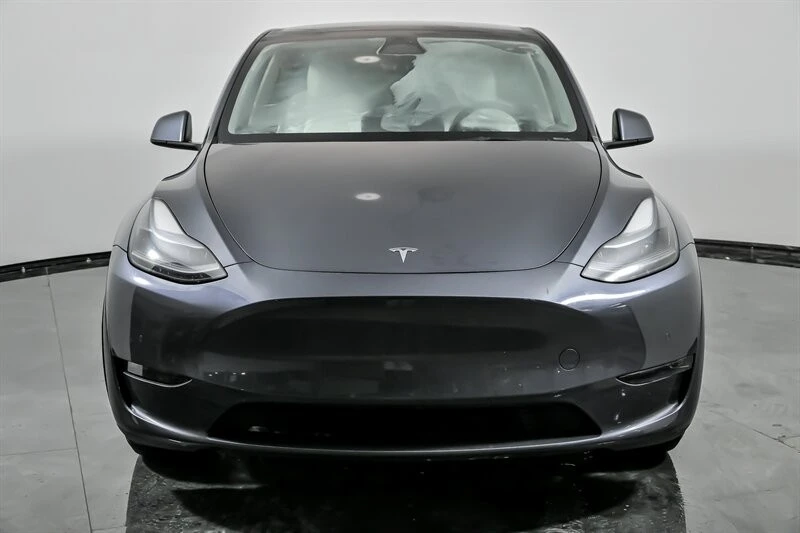 2022 Tesla Model Y - Image 4 of 21