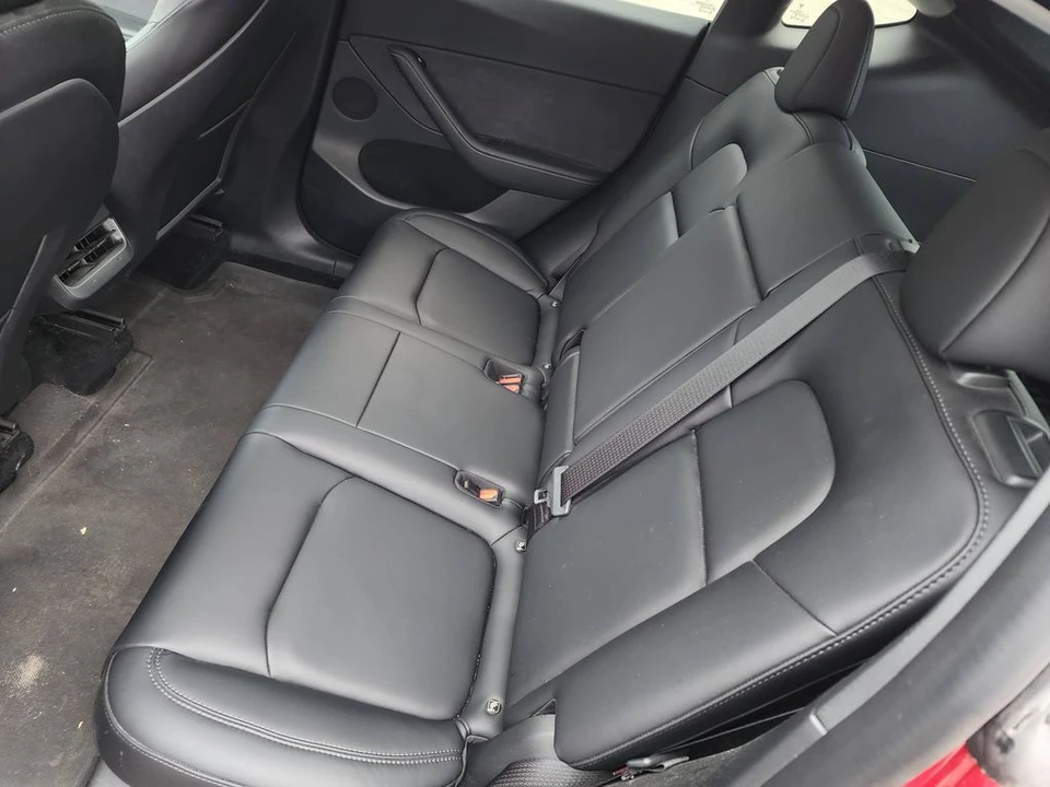 2022 Tesla Model Y - Image 6 of 7