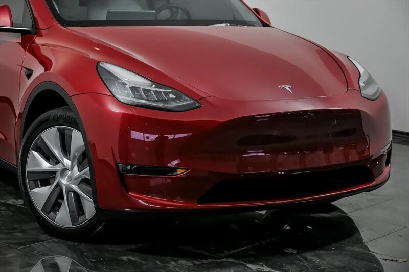 2022 Tesla Model Y - Image 2 of 21