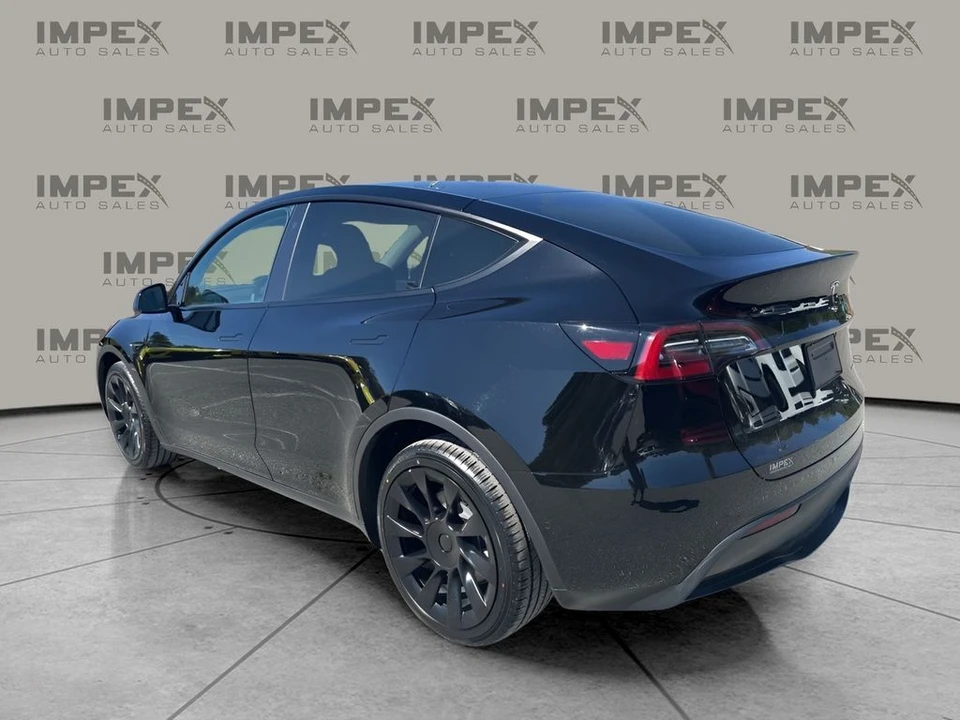 2022 Tesla Model Y - Image 3 of 12