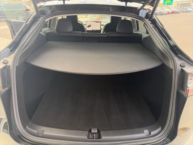2022 Tesla Model Y - Image 17 of 21