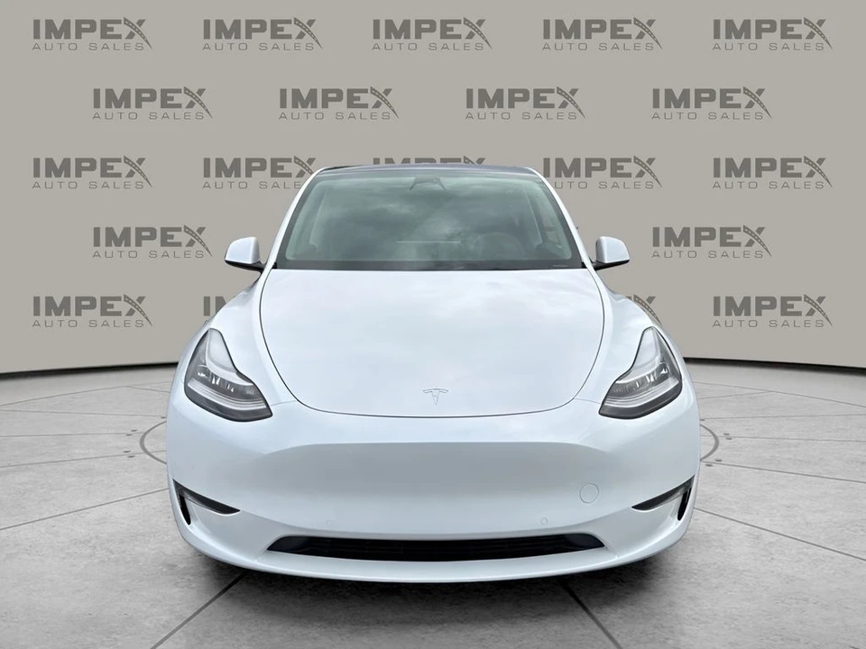 2022 Tesla Model Y - Image 8 of 21