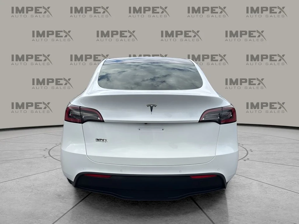 2022 Tesla Model Y - Image 4 of 21