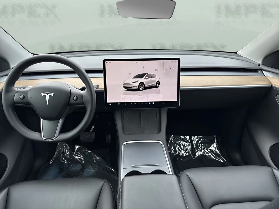 2022 Tesla Model Y - Image 14 of 21