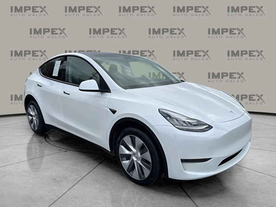 2022 Tesla Model Y - Image 7 of 21