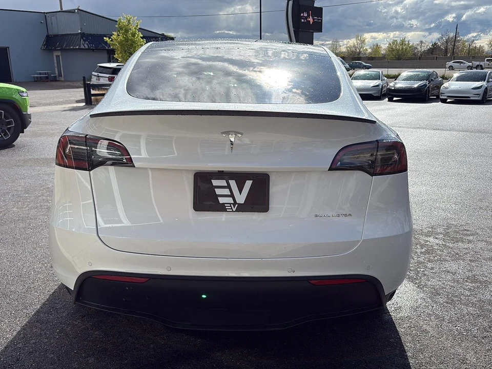 2022 Tesla Model Y - Image 7 of 21