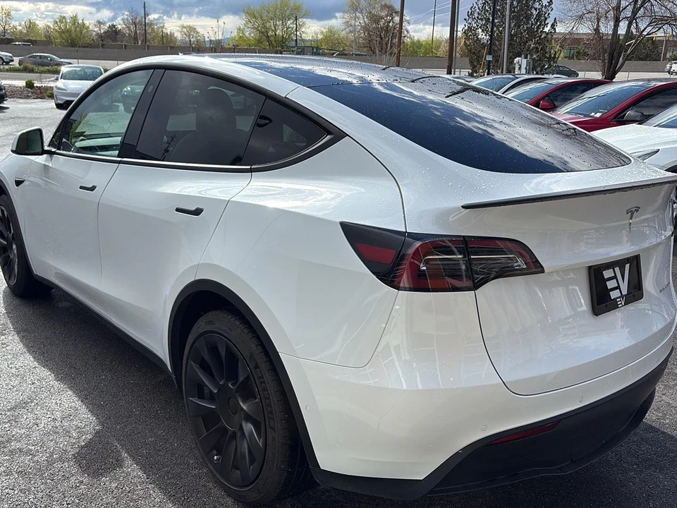 2022 Tesla Model Y - Image 6 of 21