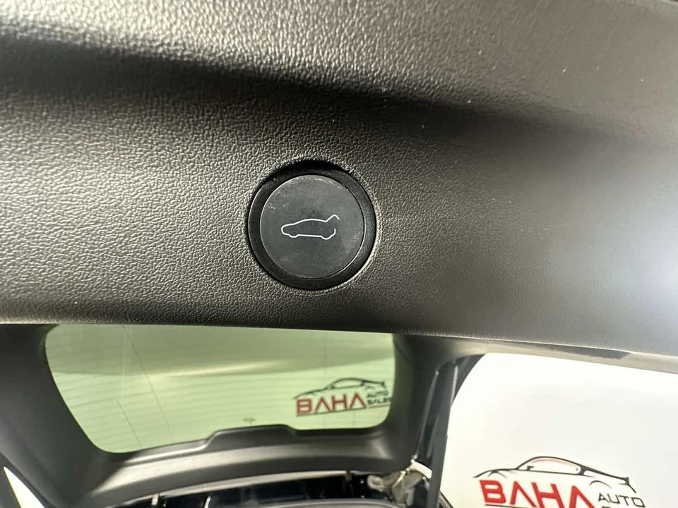 2022 Tesla Model Y - Image 20 of 21
