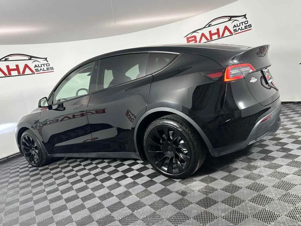 2022 Tesla Model Y - Image 6 of 21