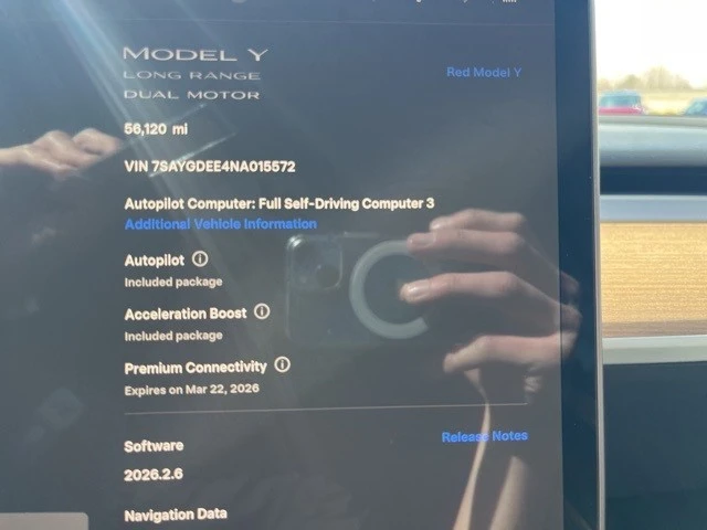 2022 Tesla Model Y - Image 12 of 21