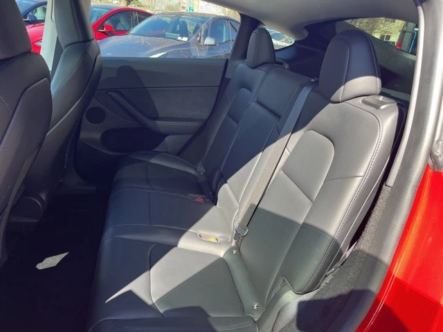 2022 Tesla Model Y - Image 16 of 21
