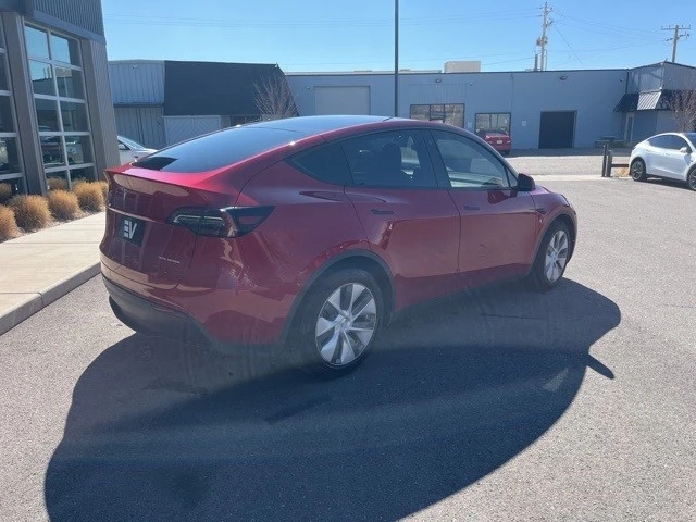 2022 Tesla Model Y - Image 7 of 21