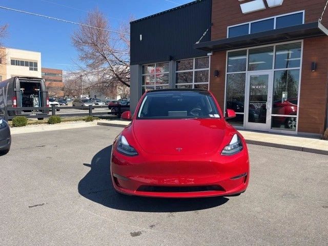 2022 Tesla Model Y - Image 2 of 21
