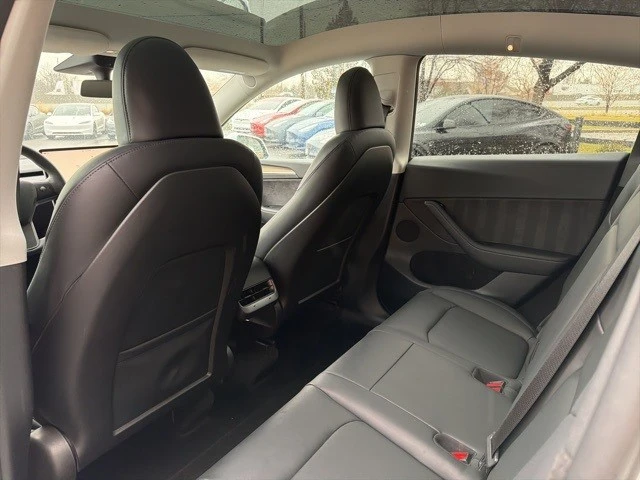 2022 Tesla Model Y - Image 14 of 21