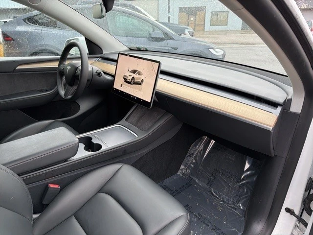 2022 Tesla Model Y - Image 21 of 21