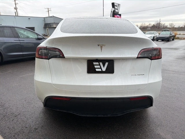 2022 Tesla Model Y - Image 7 of 21