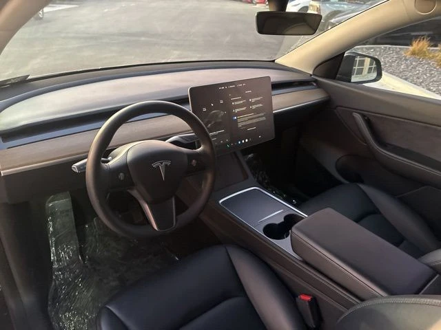 2022 Tesla Model Y - Image 12 of 21