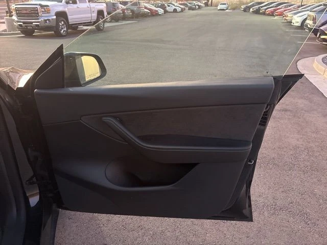 2022 Tesla Model Y - Image 21 of 21